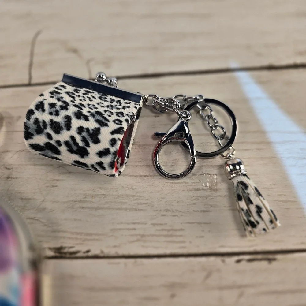 Bundle of 4 Rhinestone Sneaker Teddy Bear Tie Dye Pouch‎ Leopard Keychain Charms